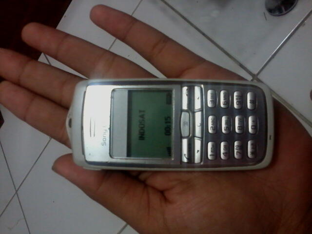 hp jadul Sony Ericsson Mungil