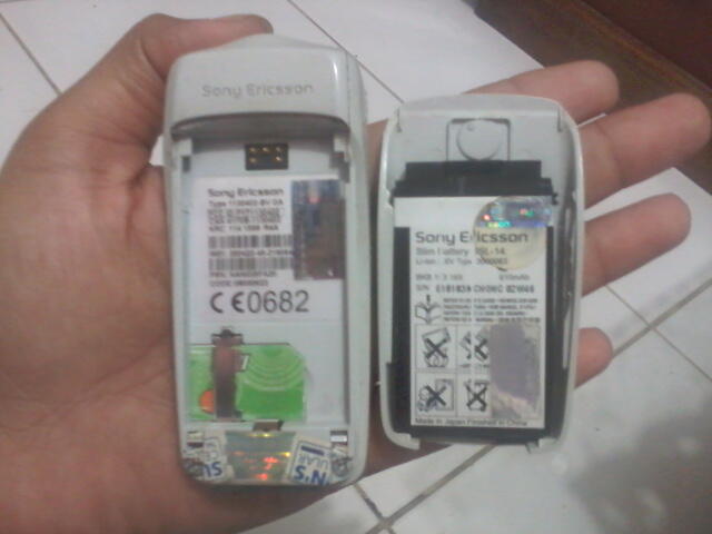 hp jadul Sony Ericsson Mungil