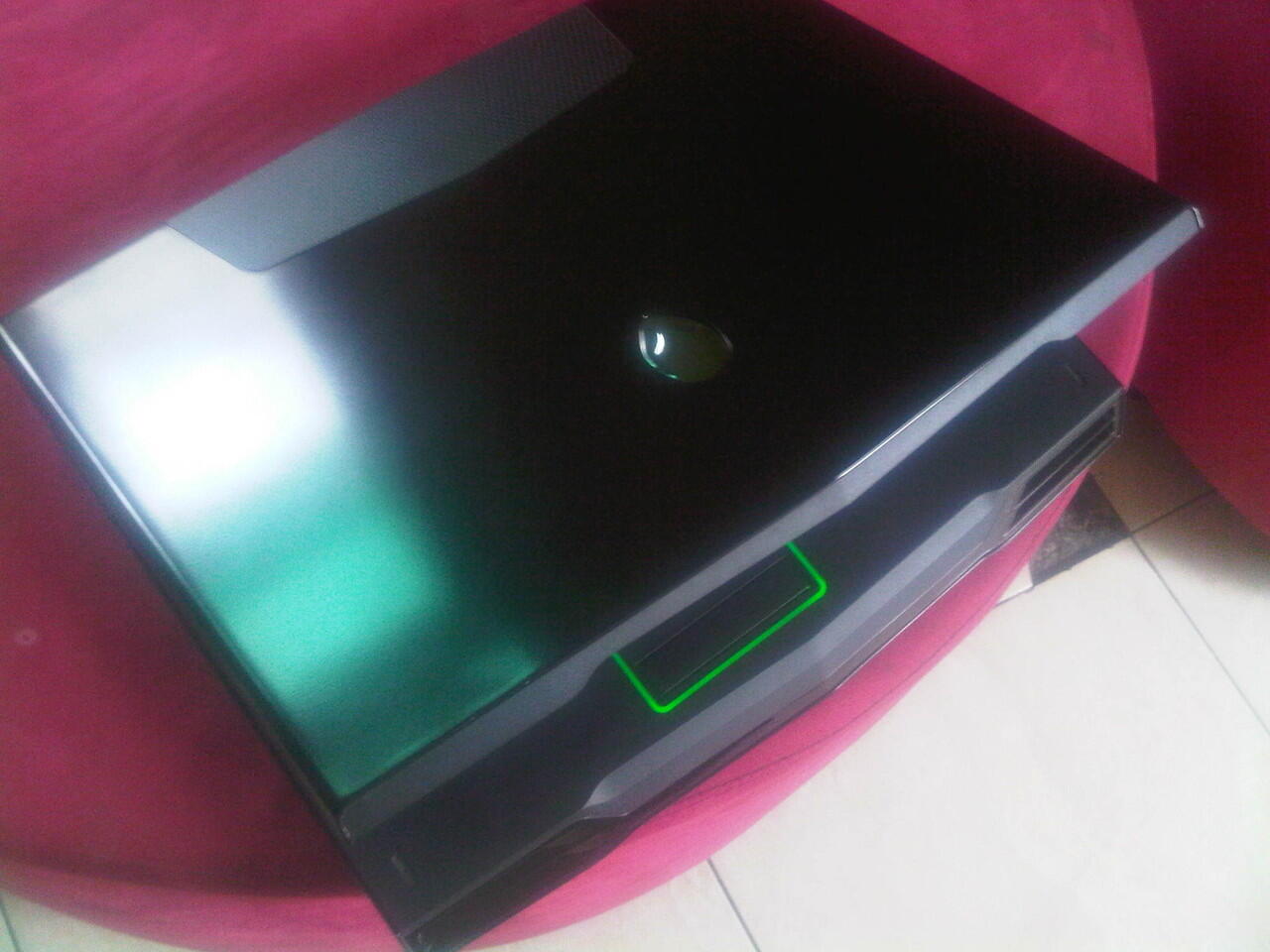 Alienware M15x,,Core i7 740QM/ 8gb/ 500gb/ Nvidia GTX460M 1.5GB,,15.6" LED