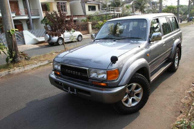 TOYOTA LAND CRUISER ( Berbagai type, koleksi pribadi)