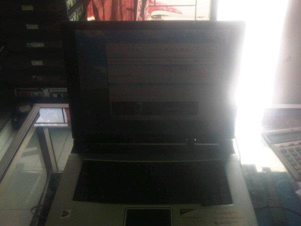 leptop ACER TRAVELMATE cuma 1jt jogjakarta