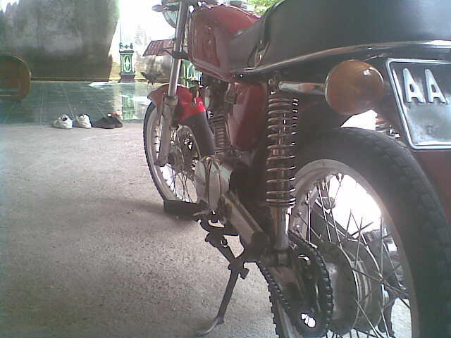 CB 100 mulus