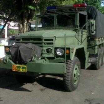 Truk militer tni (tentara nasional Indonesia) - PICTURE