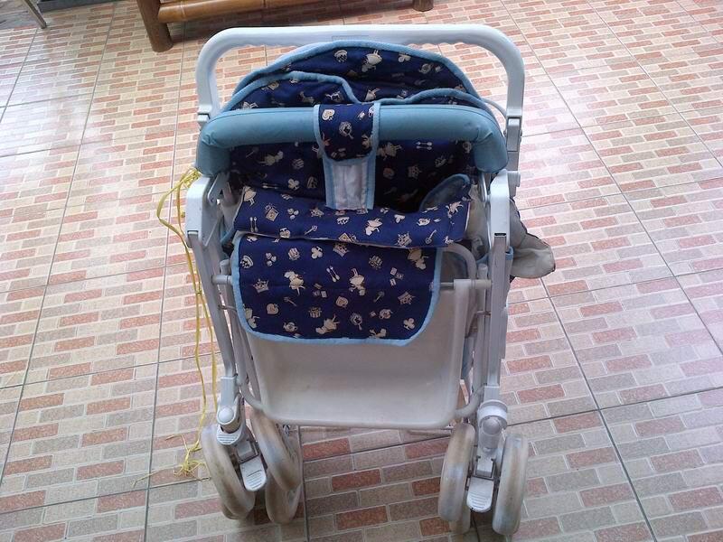 (BEKAS) STROLLER BAYI MERK ELLE