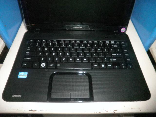 Toshiba C840 core i3