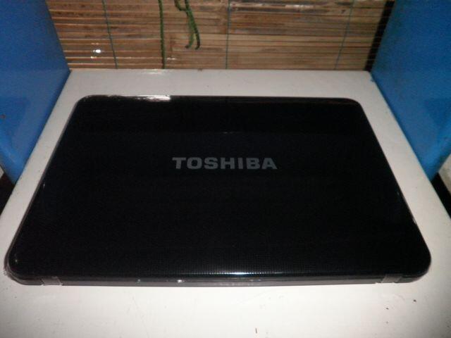 Toshiba C840 core i3