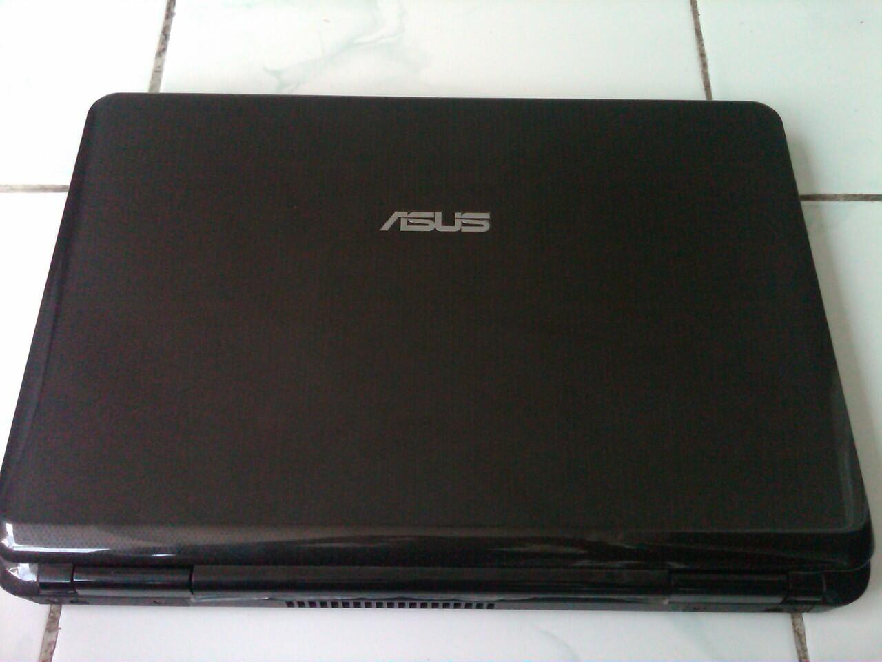 LAPTOP ASUS CORE2 DUO MULUS & SEGEL ... TAWAR SESUKAMU GAN