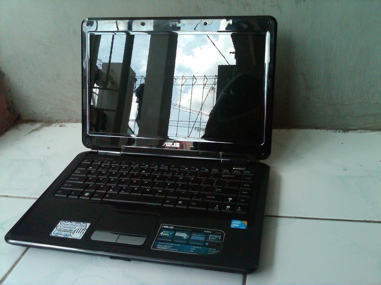 LAPTOP ASUS CORE2 DUO MULUS & SEGEL ... TAWAR SESUKAMU GAN