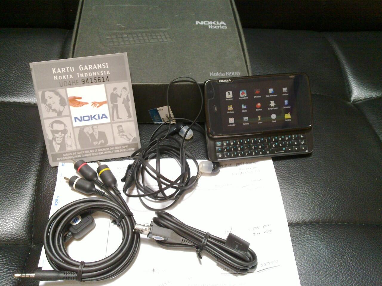Jual Nokia N900 fullset mulus ex garansi Nokia Indonesia