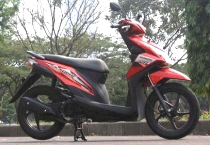 Honda Beat FI Merah . KREDIT FIF .. Jakarta & Depok `..
