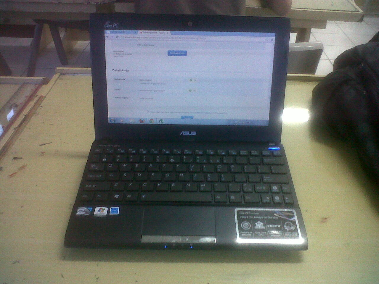 Netbook ASUS 1025C