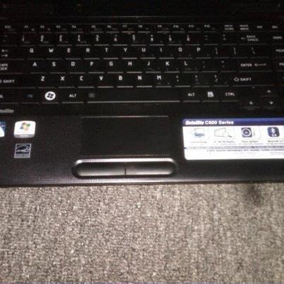 TOSHIBA SATELITE C600 MULUSSSSS