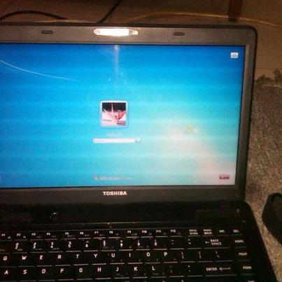TOSHIBA SATELITE C600 MULUSSSSS