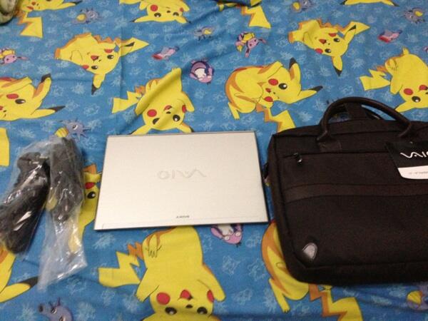Wts jual cepat laptop Vaio T Series SVT11115FGS!!mint condition,3bulan pake!!
