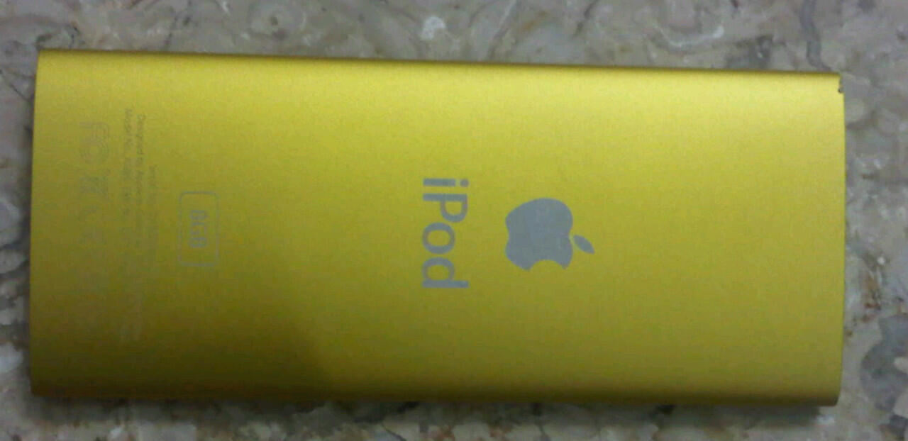 Dijual Ipod Nano 4th Gen 8GB Warna Kuning FullSet
