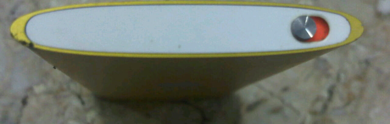 Dijual Ipod Nano 4th Gen 8GB Warna Kuning FullSet