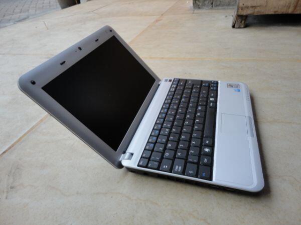 Netbook Advent 4211 Forsale