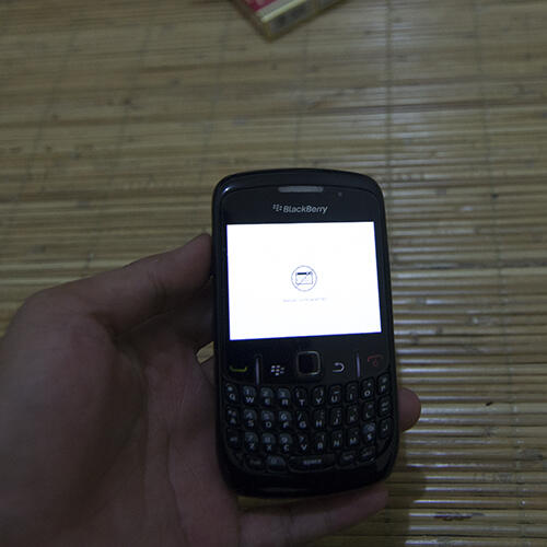 Blackberry Aries aka 8530 rusak