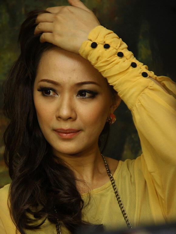 12 Presenter Olah Raga Cantik Dalam Negeri