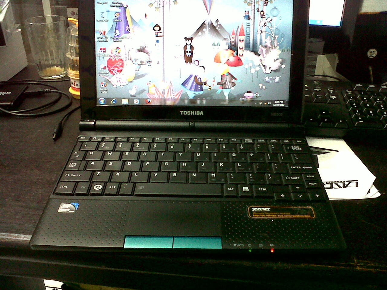 TOSHIBA NB505 1.5GHZ