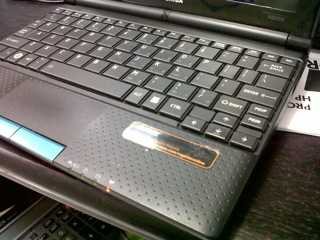 TOSHIBA NB505 1.5GHZ