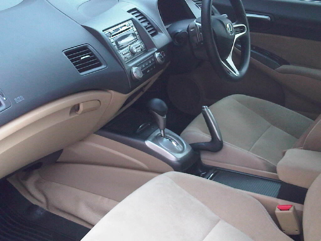 HONDA ALL NEW CIVIC 1.8 VITEC AT 2007 AKHIR SILVER STONE