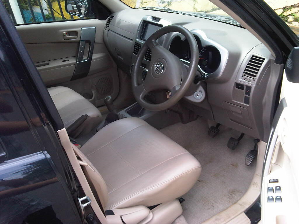 Daihatsu Terios TS M/T 2008 Hitam Metalik