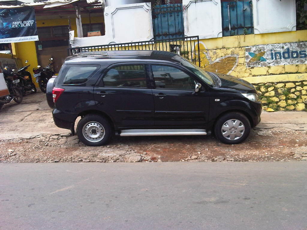 Daihatsu Terios TS M/T 2008 Hitam Metalik