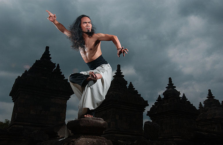 Orang Indonesia di Panggung Madonna