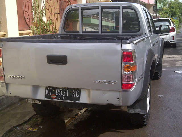 dijual MAZDA BT-50