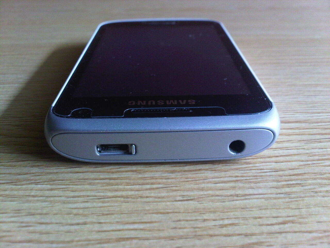 Samsung Galaxy Wonder Elegant White SEIN + Bonus (SOLO)