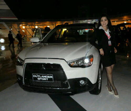 Mitsubishi Outlander Sport.Ready Stock,Discount.Bonus V-Kool