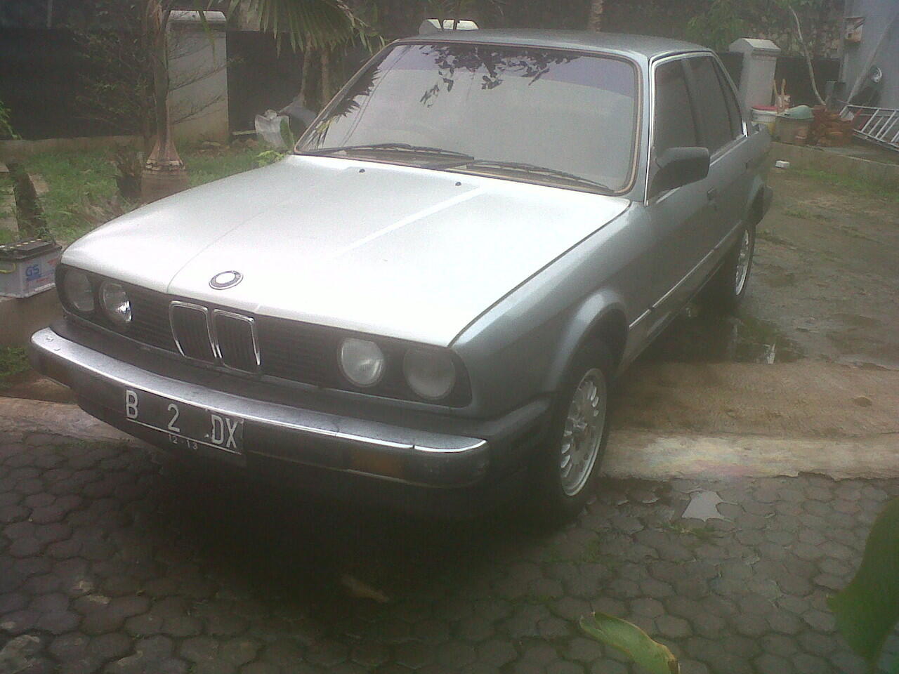 BMW 318i M10 Th.86