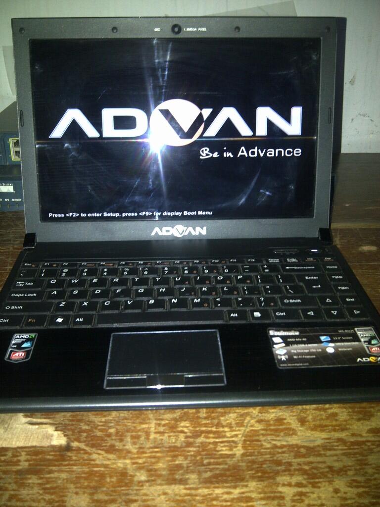 Notebook / Laptop Advance M3 40125