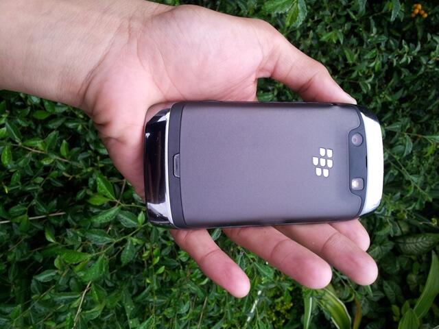 Blackberry BB 9860 monza batangan-Bandung