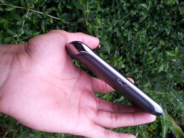 Blackberry BB 9860 monza batangan-Bandung