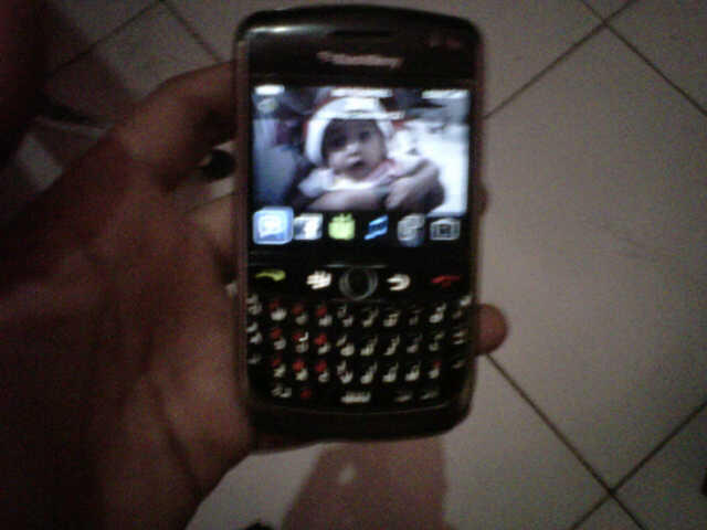 BLACKBERRY JAVELIN 8900 batangan