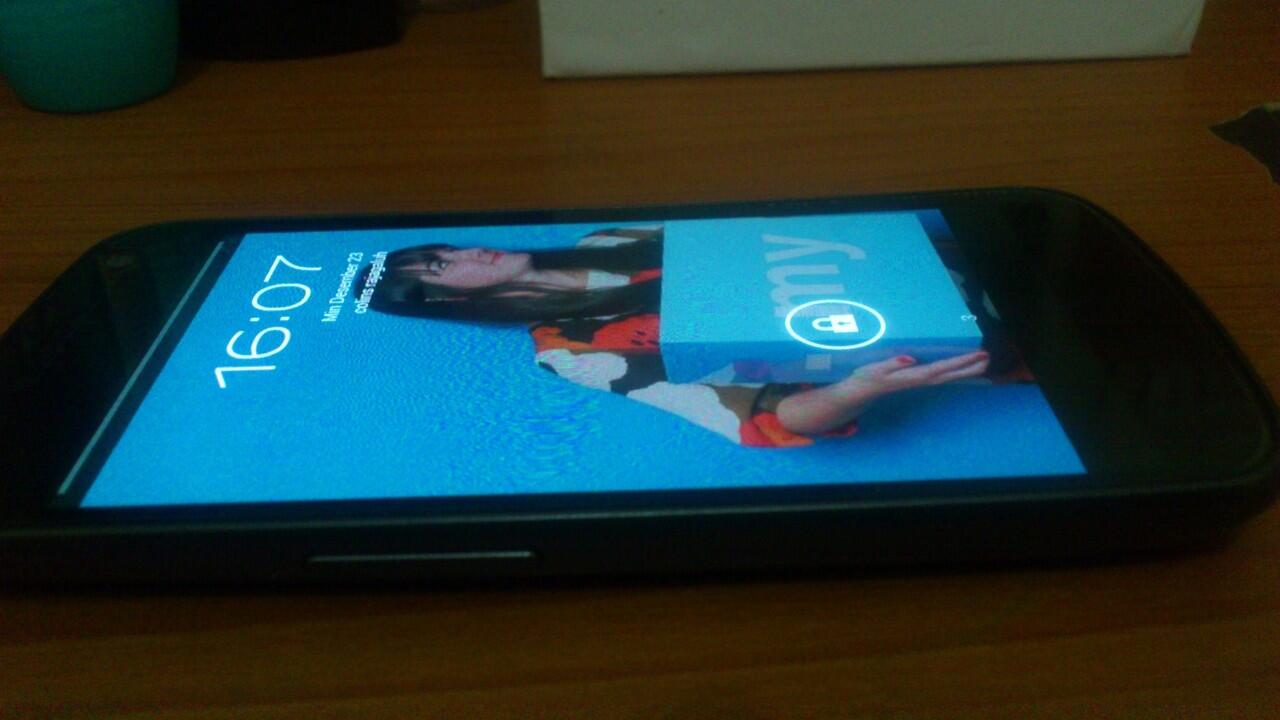 Samsung NEXUS I9250 ( LCD 720x1280 setara dengan Galaxy SIII) FullSet murah...
