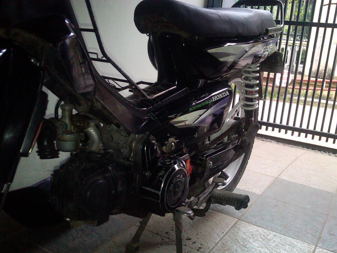 GRAND 96' . BLACK SIAP PAKAI. PAJAK HIDUP. BANDUNG