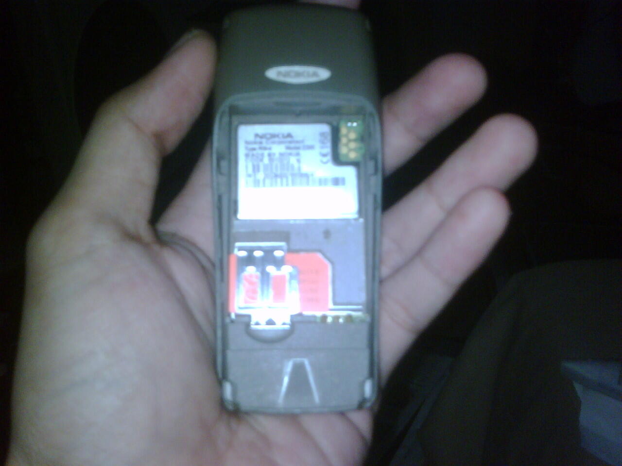 jual hp/handphone NOKIA 2300 apa adanya.... BEST OFFER!!!