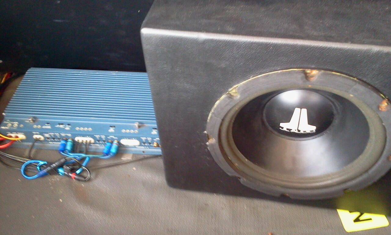 Jual power soundstream rubicon & sub jl audio