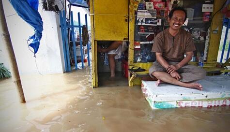 ( Menurut Ente Bagaimana Gan ) Jokowi Cegah Banjir dengan 10 ribu Sumur Resapan