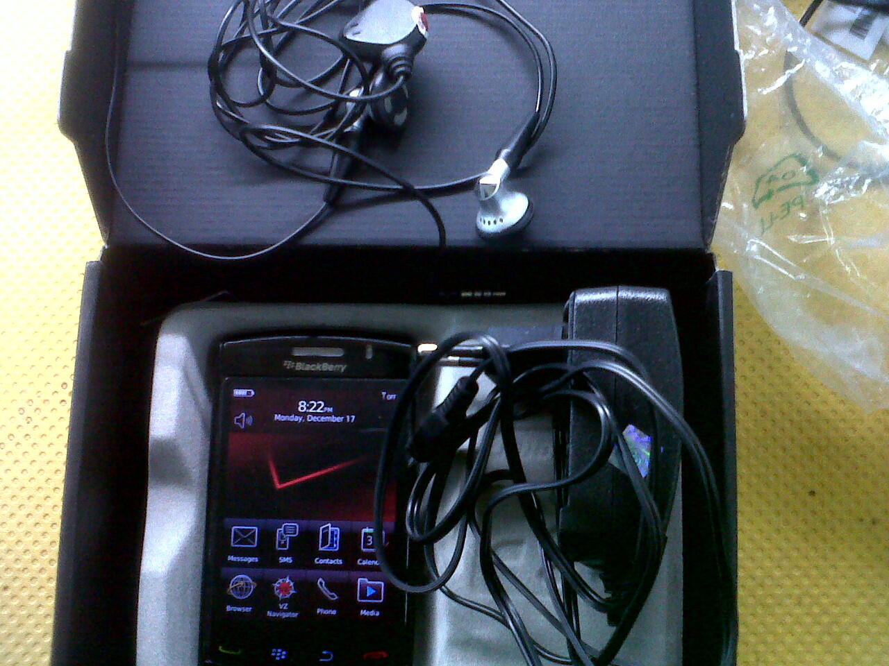 BLACKBERRY STORM 2 ODIN 9550 MURMER MALANG.