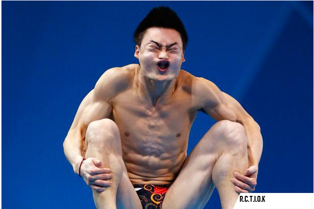 Ekspresi wajah atlet loncat indah Olimpiade 2012