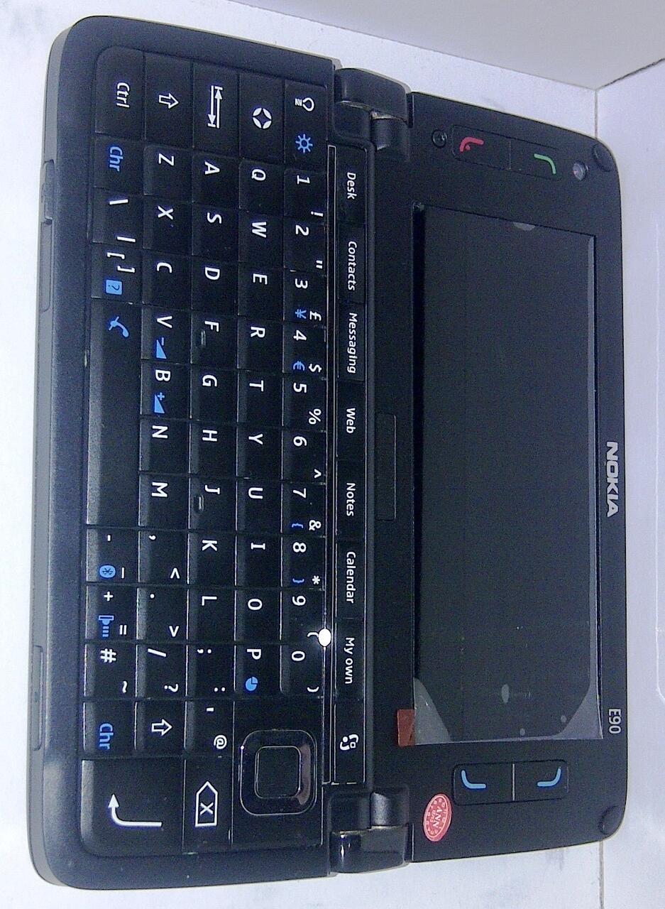 WTS Gudang HP BB,Samsung,Nokia BARU&SECOND Berkwalitas Banjarbaru