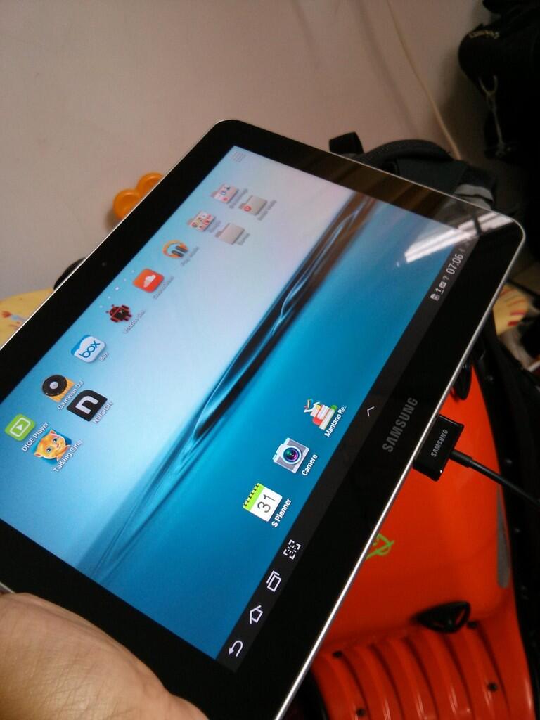 WTS Galaxy Tab 10.1 2nd + docking keyboard