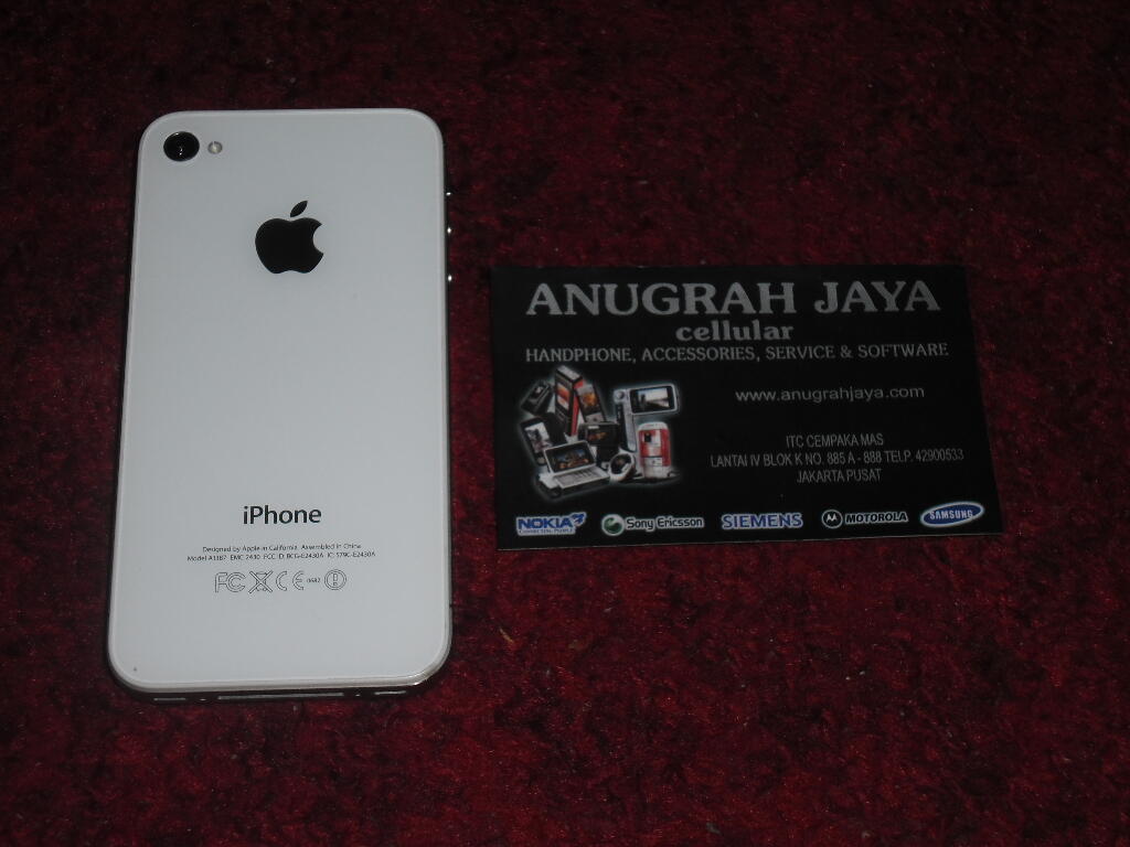 iPhone 4S 16GB FU White Second Mulus 99%, Lengkap Ori & Garansi Resmi MTS Telkomsel