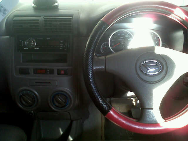 Dijual murahh...xenia sporty 2007