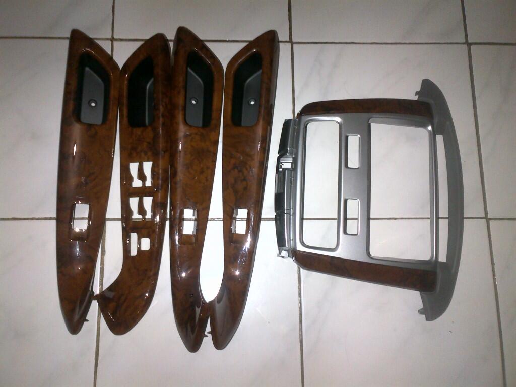 Panel Wood Toyota INNOVA type V 2012. 1set