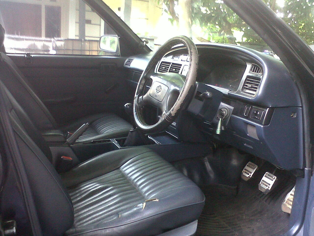 nissan cedric 1997 hitam rawatan!!